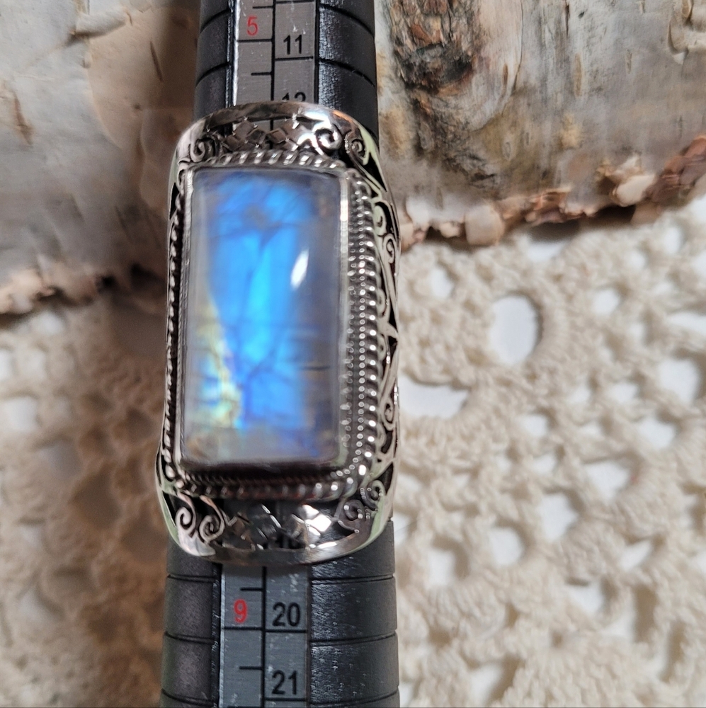 VTG Sterling Silver/Moonstone Ring